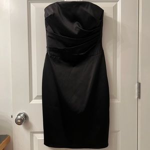 White House Black Market Satin Strapless Sheath Dress in Black, Size 4